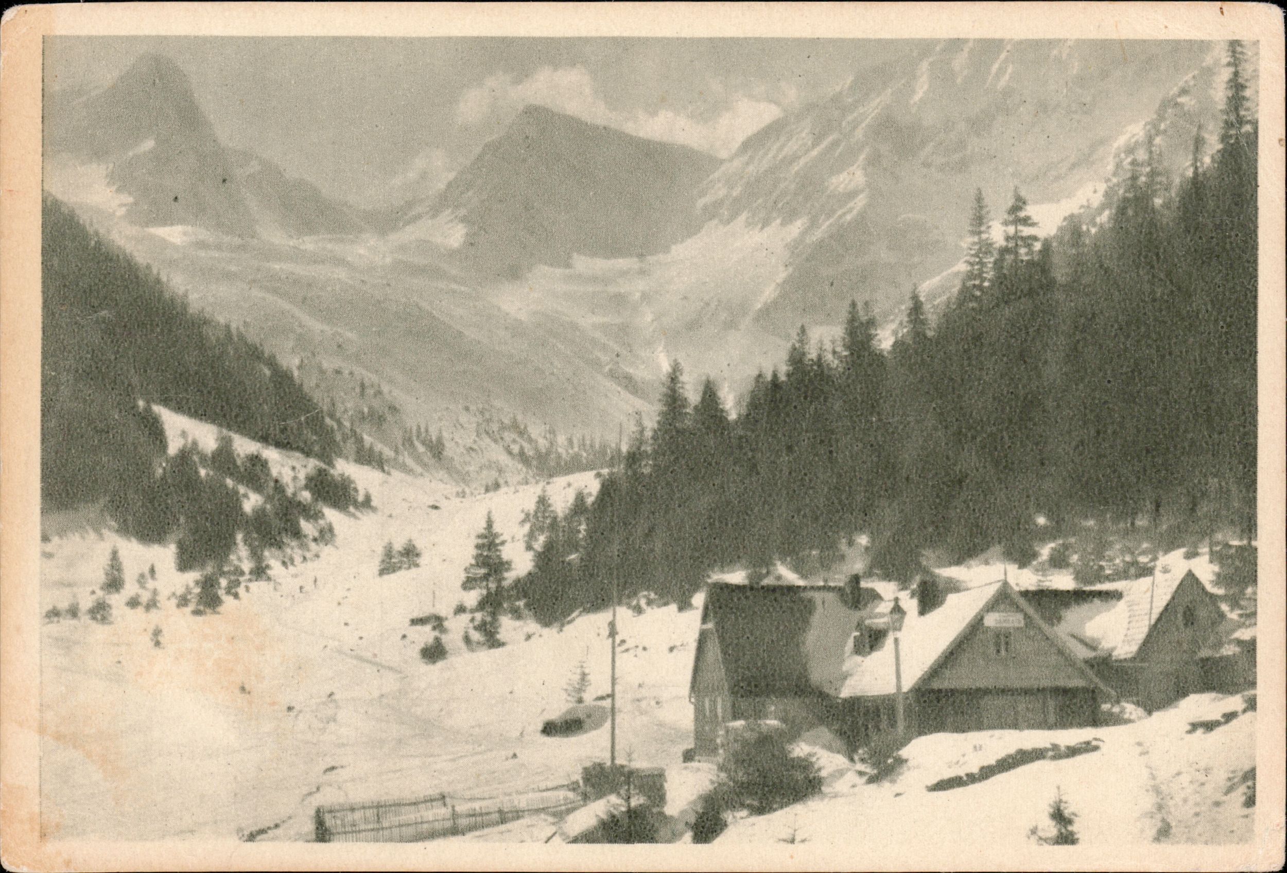 Munții Făgărașului. Valea Sâmbetei. Colțul Bolaceni și Piramida