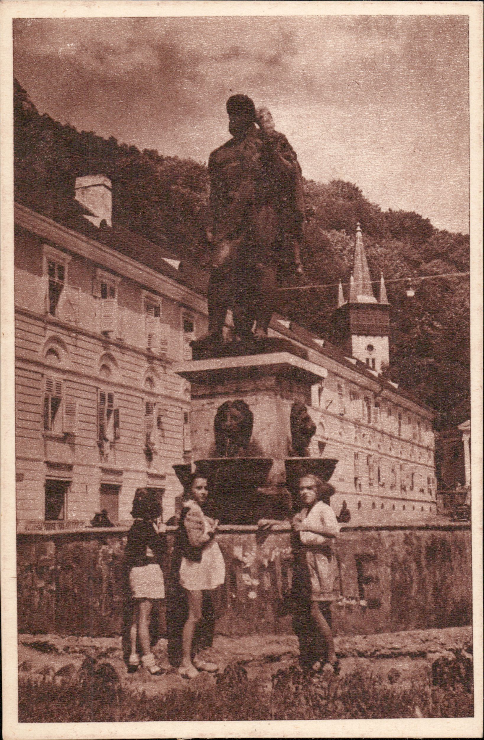 Băile Herculane - Statuia lui Hercule