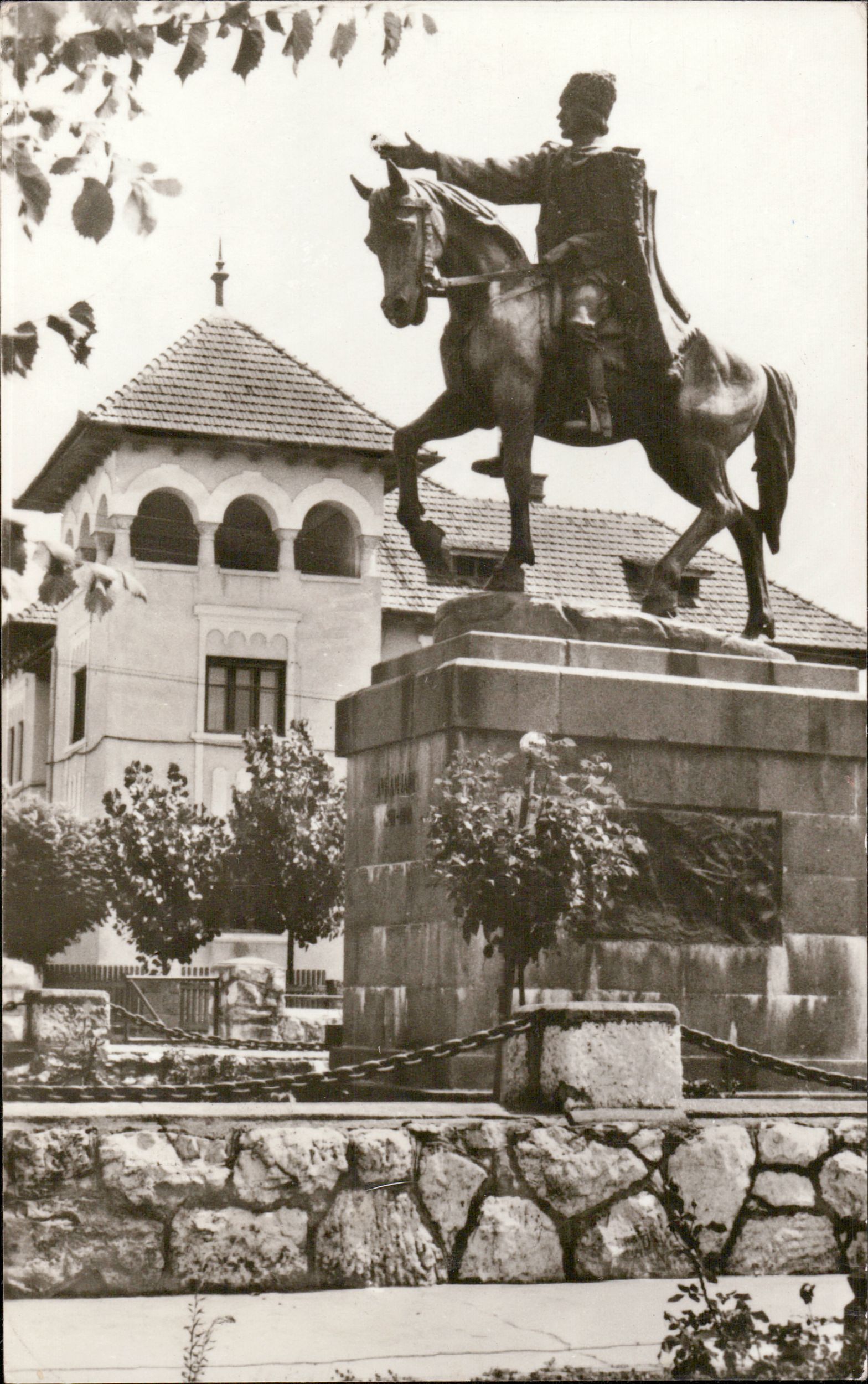 Cîmpeni. Statuia lui Avram Iancu