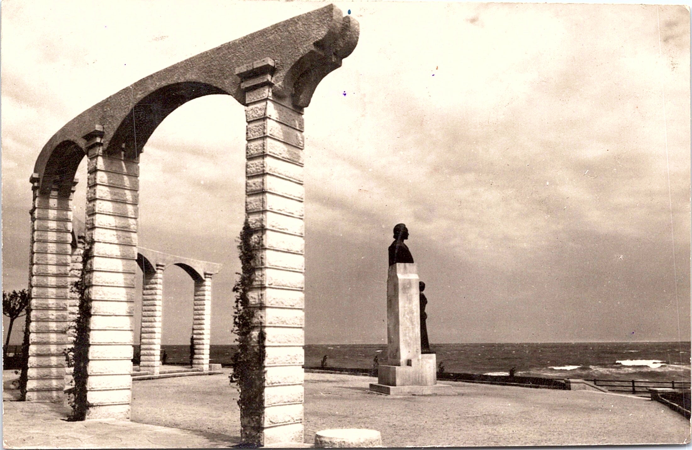 Constanța - Pe faleză