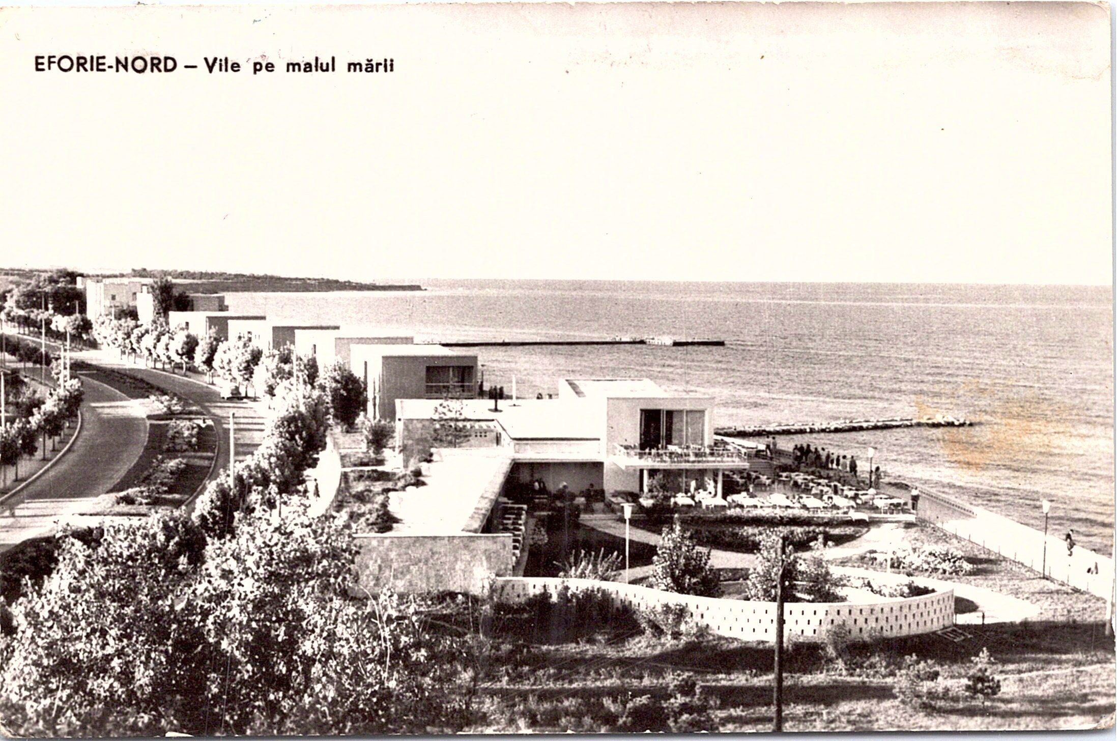 Eforie Nord - Vile pe malul mării