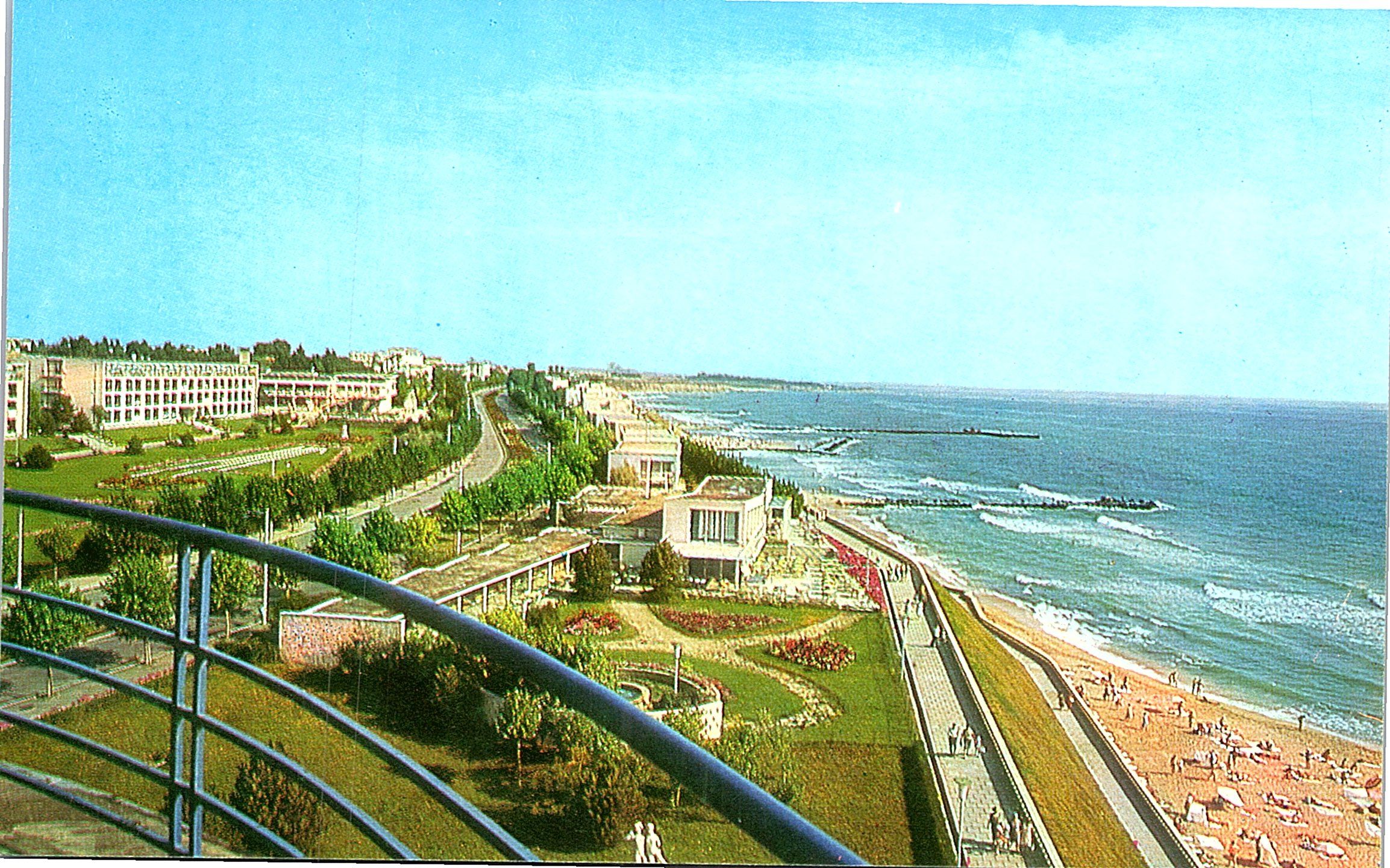 Eforie Nord. Vile pe malul mării