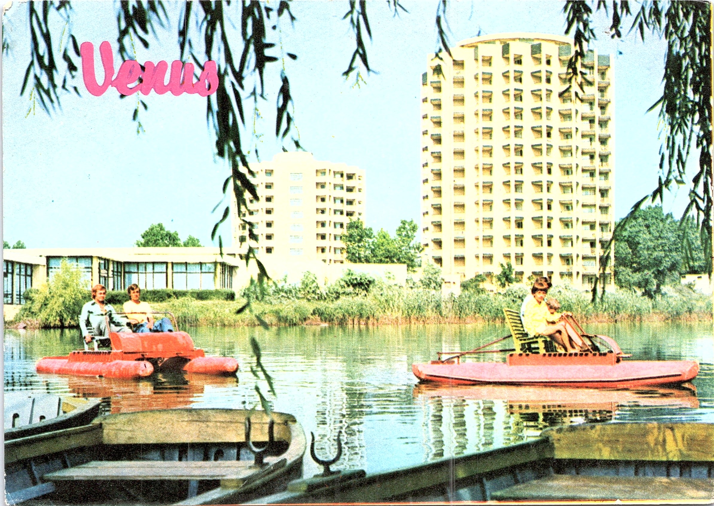 Stațiunea Venus: Lacul de agrement