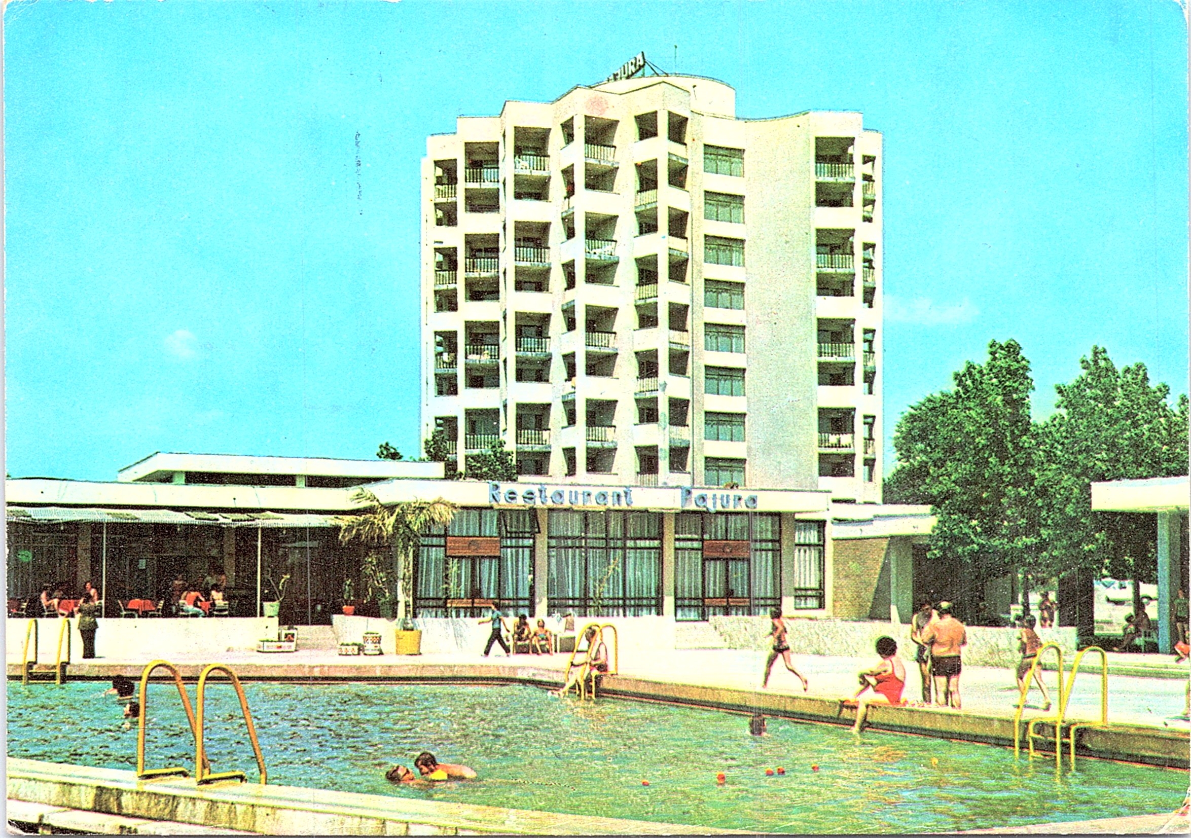 Venus - Hotel „Pajura” cu piscină